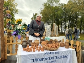 Сёння ў Бешанковічах праходзяць урачыстыя мерапрыемствы, прысвечаныя старту правядзення раённых святаў працаўнікоў вёскі "Дажынкі-2024"<br />