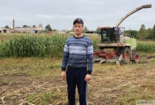 На базе ААТ «Сенненскі райаграсэрвіс» створаны кормаўборачны атрад для аказання дапамогі сельгасарганізацыям у нарыхтоўцы кармоў