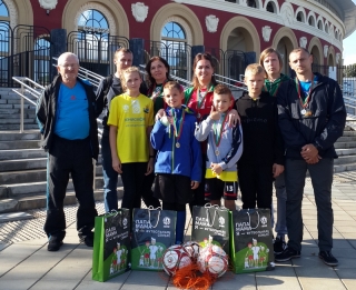 Прадстаўнікі Сенненшчыны атрымалі больш за ўсіх узнагарод на фестывалі “Тата, мама, я – футбольная сям’я” у Мінску