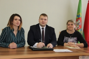 <p>Свой профессиональный праздник отметили работники землеустроительной и картографо-геодезической службы</p>