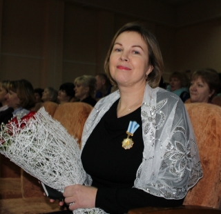 Ордэнам Маці за нараджэнне і выхаванне пяці і больш дзяцей узнагароджаны 28 жанчын Віцебскай вобласці і Мінска. Сярод іх і жыхарка Сянна Валянціна Гардзецкая.