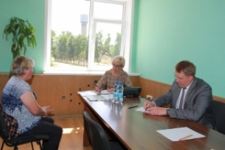 На Сенненшчыне з рабочым візітам пабывала член Савета Рэспублікі Нацыянальнага сходу Рэспублікі Беларусь сёмага склікання, дэпутат Віцебскага абласнога Савета дэпутатаў дваццаць восьмага склікання па Сенненскай выбарчай акрузе Ірына Ляўковіч<br />