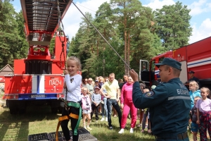 В День Независимости вместе со спасателями