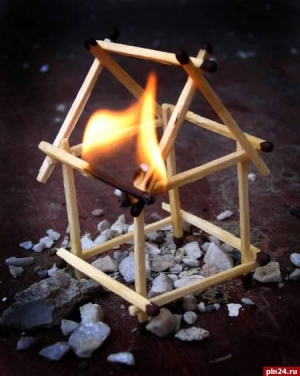 Нарушение правил монтажа и эксплуатации электрооборудования привело к пожару в частном доме