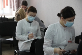 На Сенненшчыне адбылася сустрэча з маладымі спецыялістамі сістэмы аховы здароўя<br />