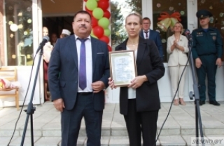 У школах Сенненшчыны празвінеў першы званок.Традыцыйныя лінейкі, прысвечаныя 1 верасня, прайшлі ва ўсіх школах раёна<br />