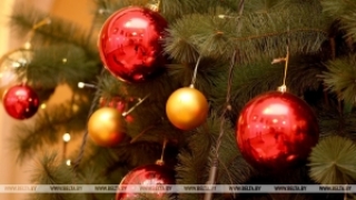 «Энергакамплект» падарыў Багушэўскаму дому-інтэрнату сертыфікат на Br25 тыс<br />