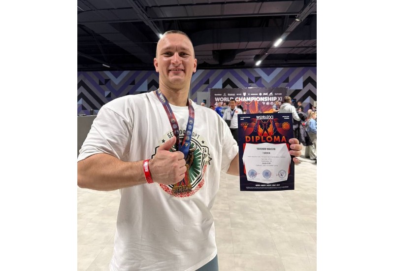 Титул чемпиона и новый рекорд мира, Европы - Максим Януков, директор Сенненской СДЮШОР, покоряет новые вершины!