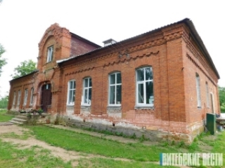 Якія гісторыі захоўвае панскі дом пачатку ХХ стагоддзя ў Сенненскім раёне<br />