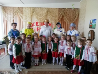 Ведаць родную мову важна, упэўнены педагогі ясляў-сада №1 райцэнтра. 