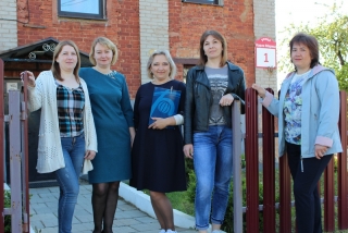 <p>Іх зброя-веды. У якіх умовах сёння працуюць спецыялісты Сенненскага РЦГЭ</p>