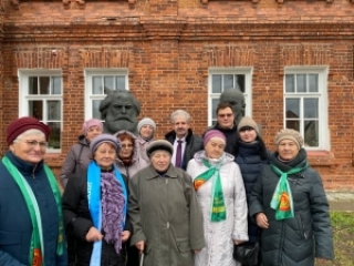 7 лістапада - адна са значных памятных дат, сімвал пераўтварэння жыцця<br />